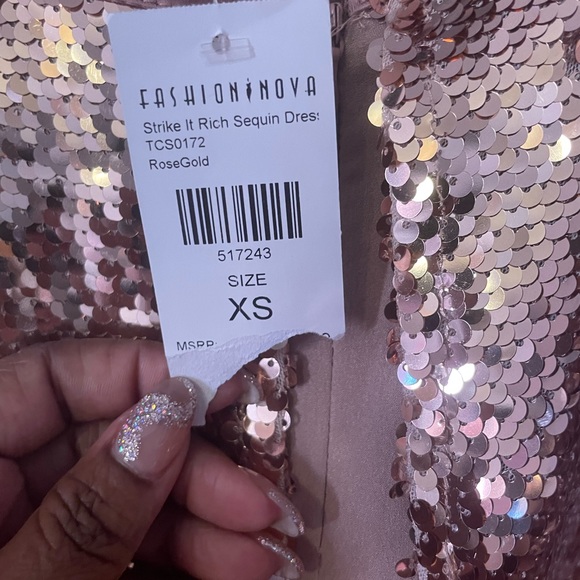 Sequin 3 tier Dress - Picture 8 of 8